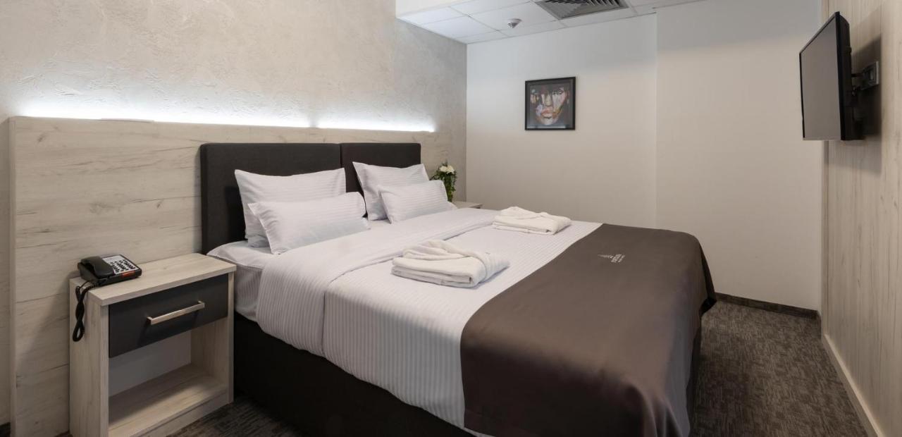 Hotel Fontana Vrnjačka Banja Esterno foto