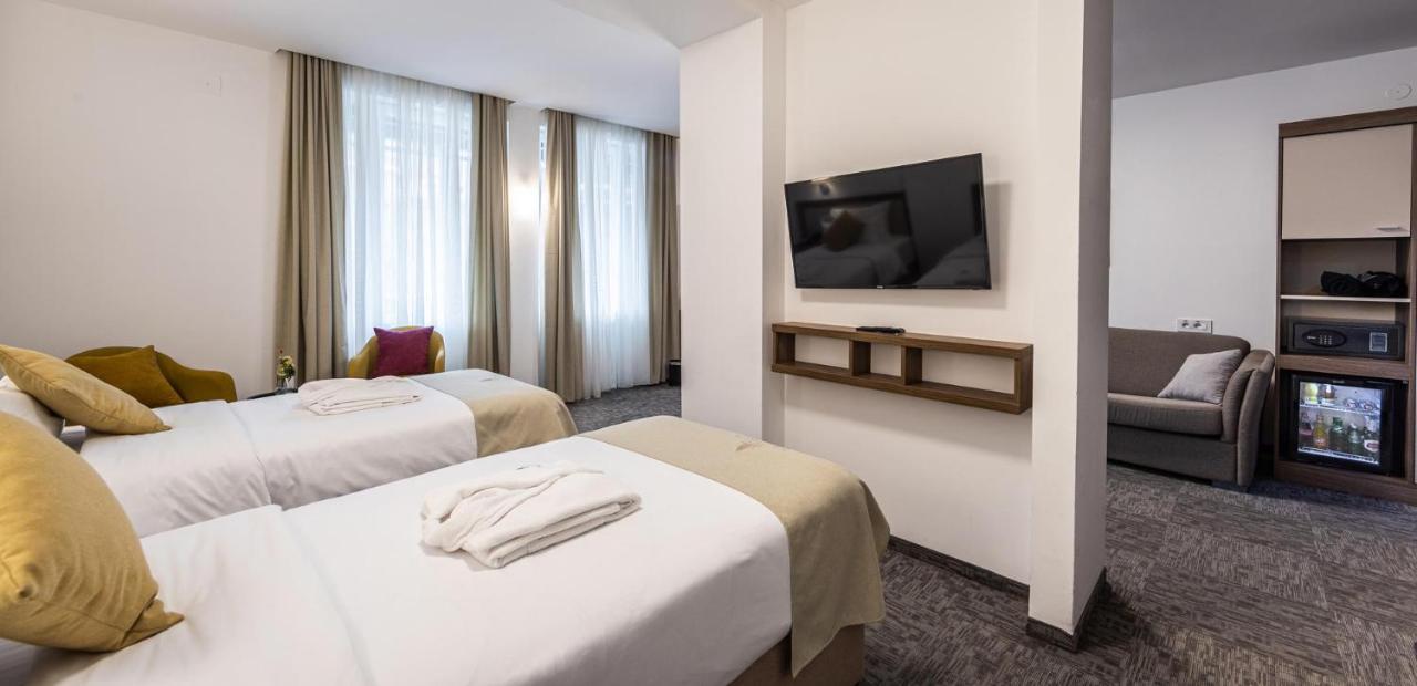Hotel Fontana Vrnjačka Banja Esterno foto