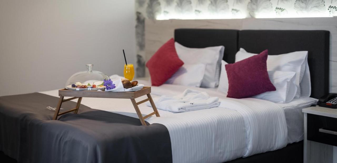 Hotel Fontana Vrnjačka Banja Esterno foto