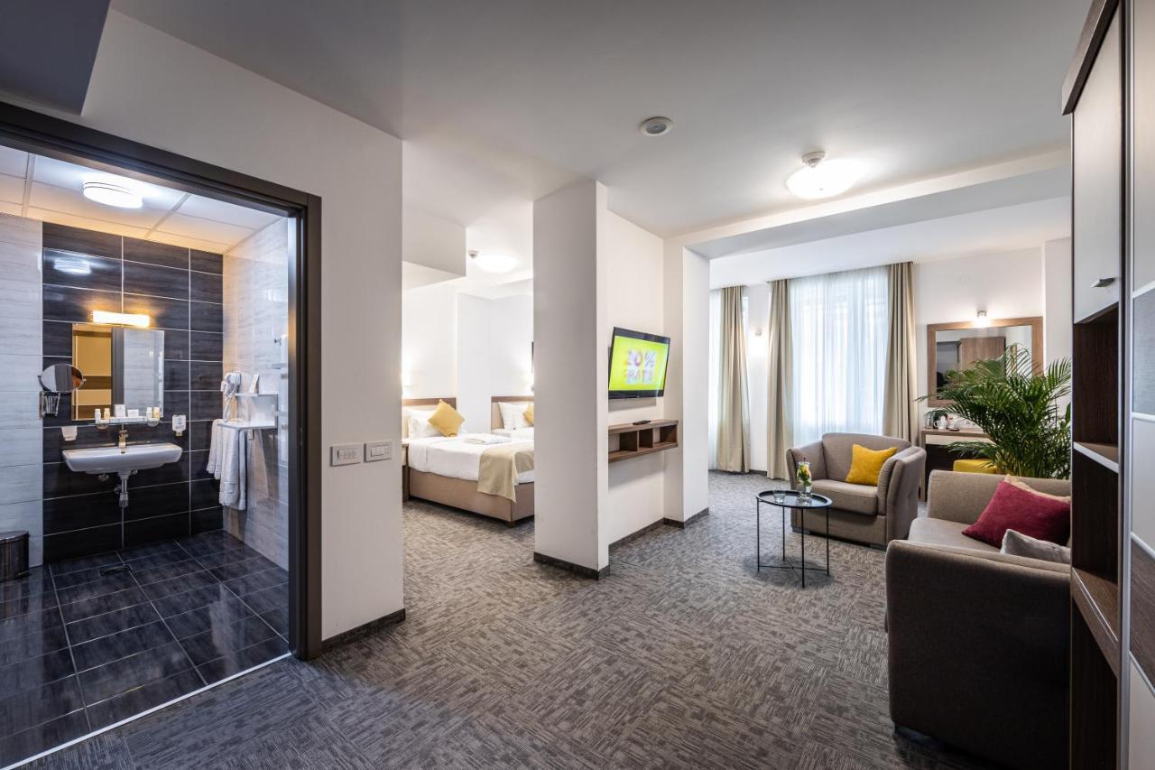 Hotel Fontana Vrnjačka Banja Esterno foto